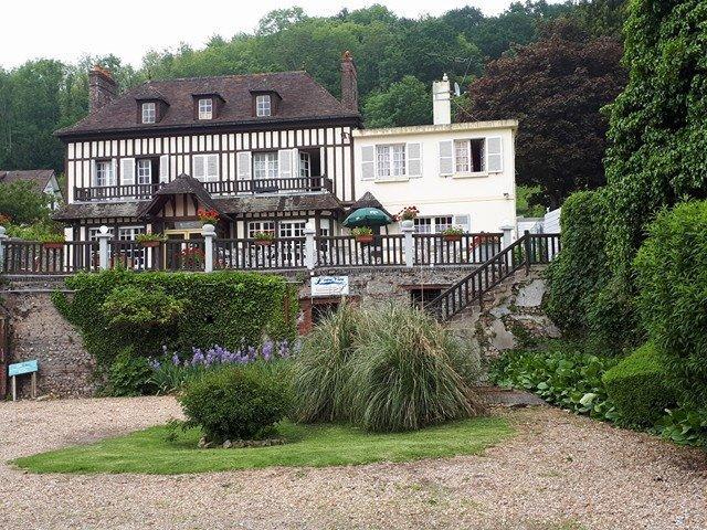 Fatouville-Grestain Restaurant & Chambres D'Hotes L'Eau Vive المظهر الخارجي الصورة